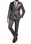 Costum business luxury sau pentru evenimente non black tie, cu rever ascutit, inchidere la 2 nasturi si buzunare drepte cu sau fara flapsuri